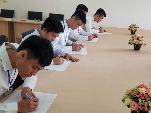Tại sao cần biết xuất khẩu lao động cần hồ sơ gì?
