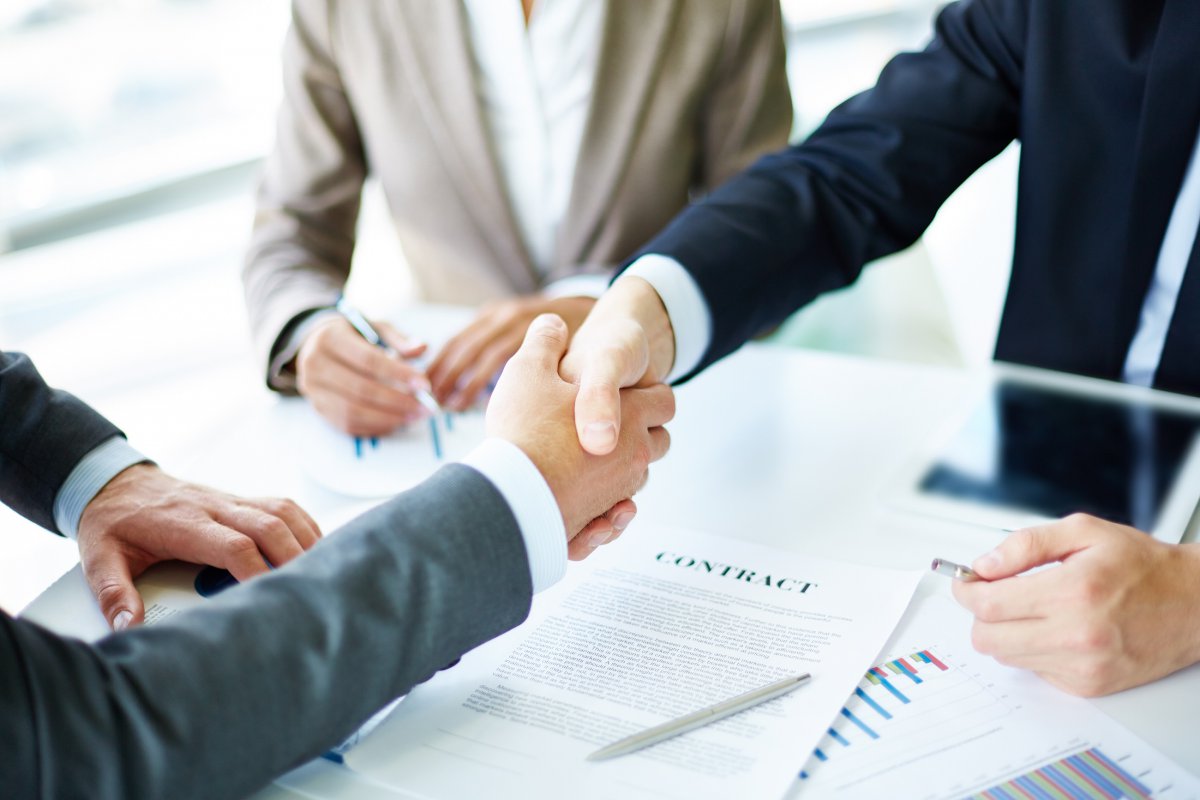 Độ tuổi ký hợp đồng lao động - Nguyên tắc ký hợp đồng lao động