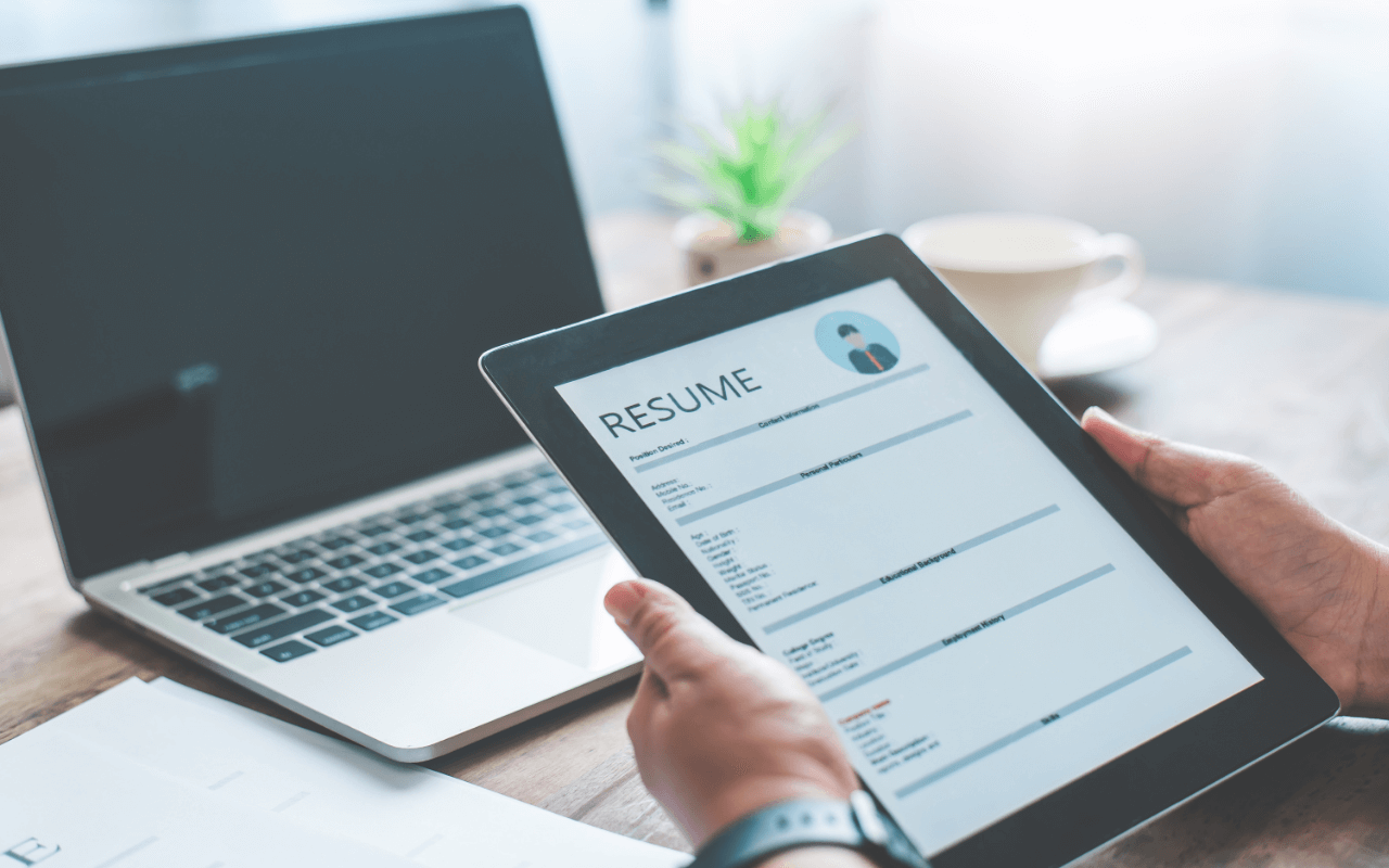 Các phần mềm tạo CV trên điện thoại