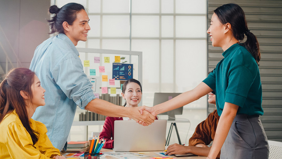 Cách giới thiệu bản thân trong ngày đầu đi làm