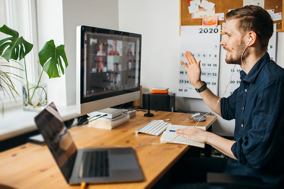 Lợi ích xu hướng làm việc online tại nhà.