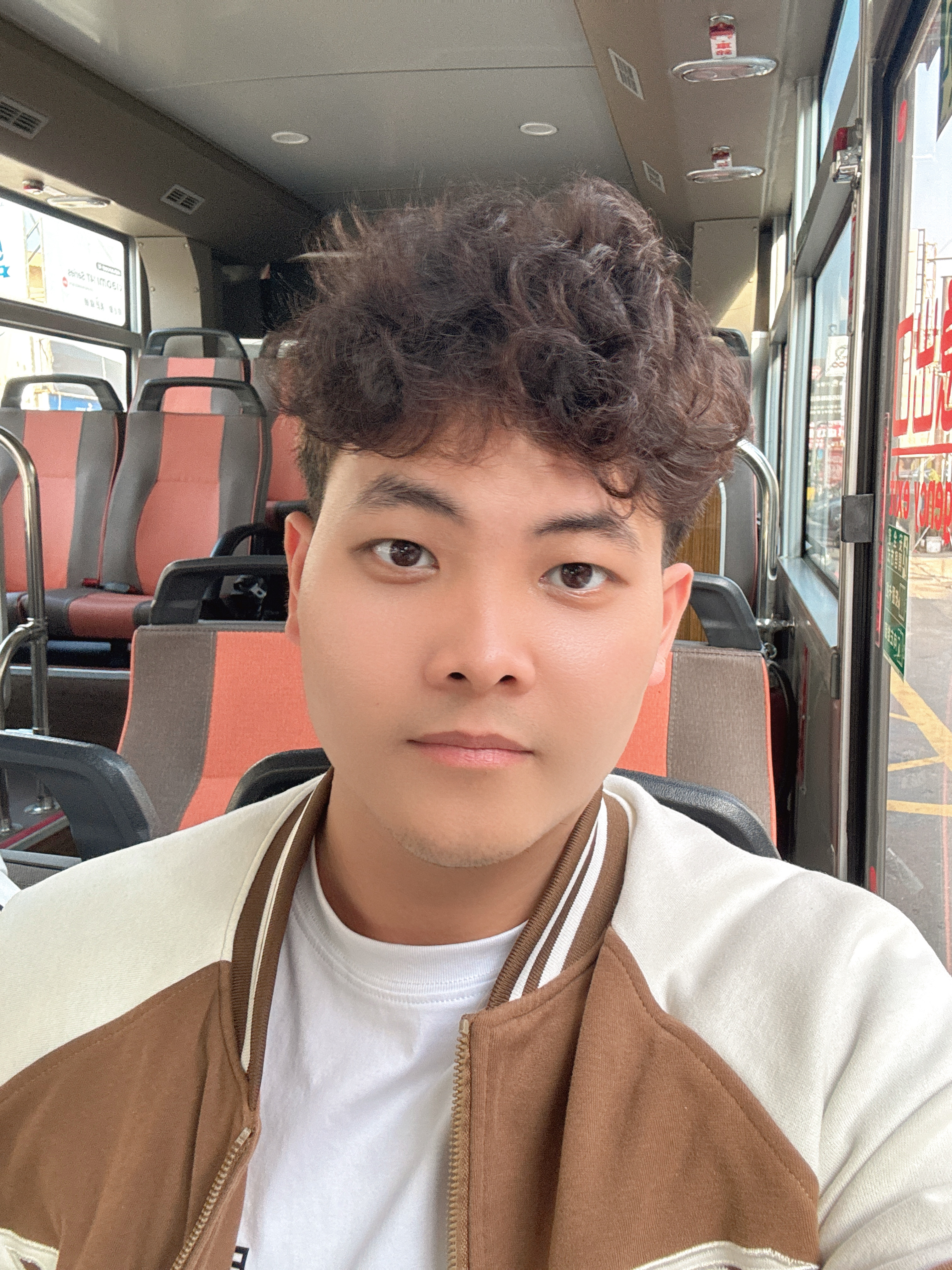ứng viên